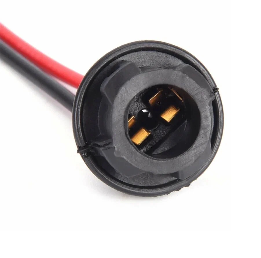 Колодка для лампы T10(W5W) цоколь W2,1x9,5d 1-конт прямая с проводами 1шт. S-T10